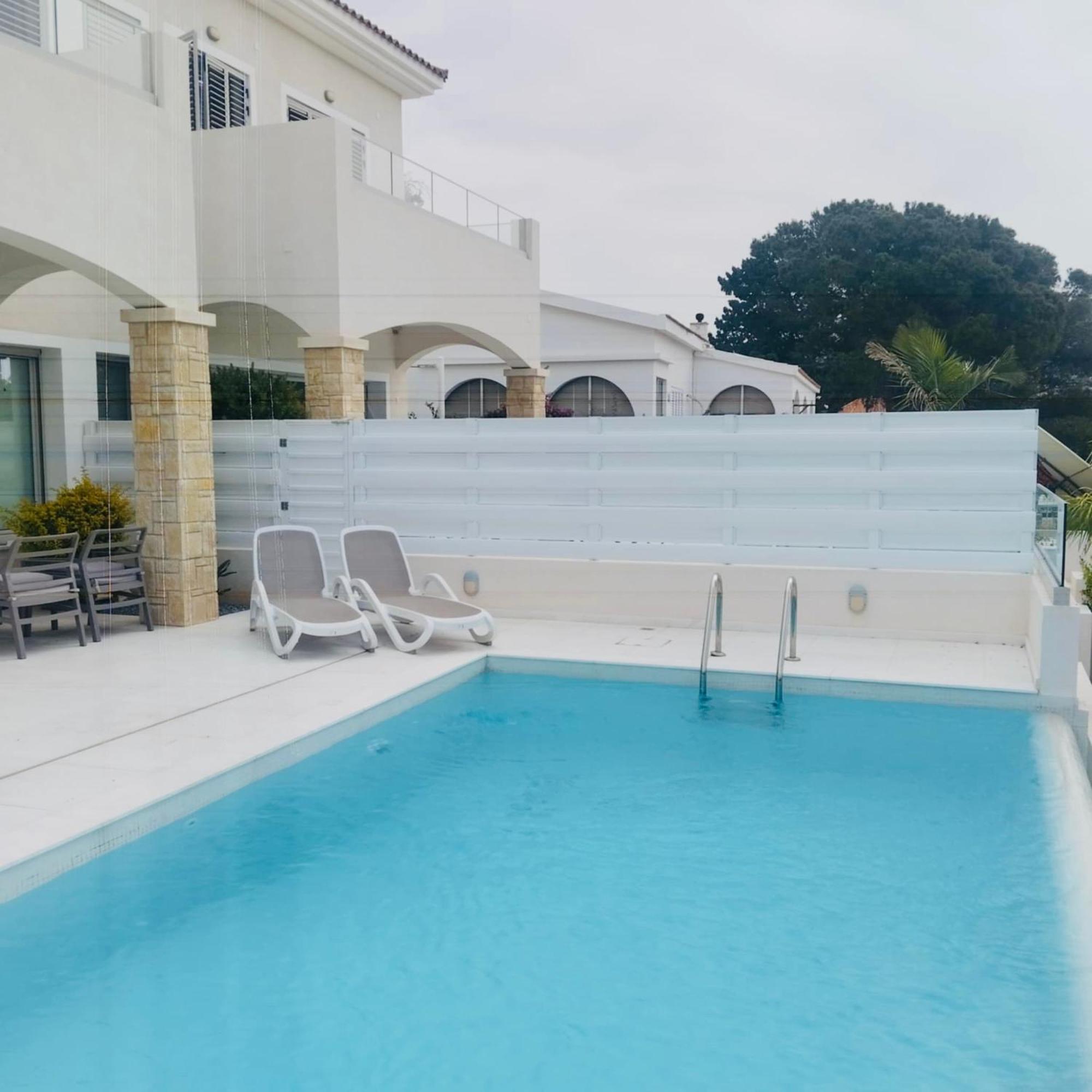 Coral Bay Beach Villa بافوس المظهر الخارجي الصورة